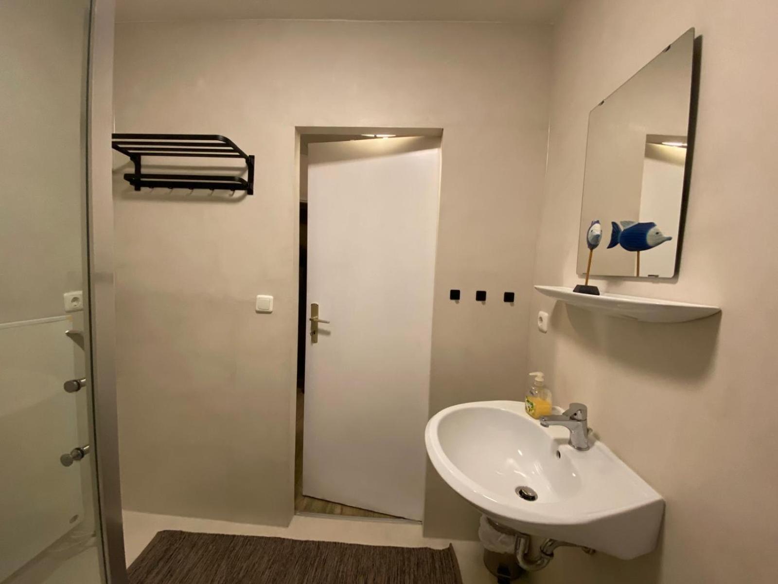 Fiala Home Ноймюнстер Экстерьер фото
