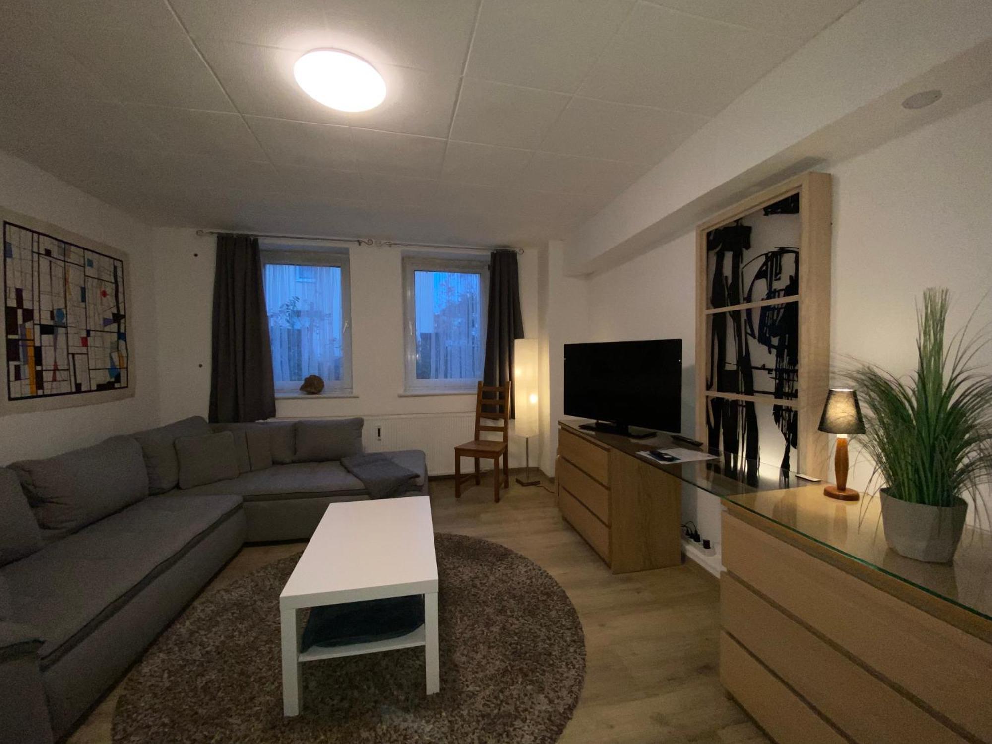 Fiala Home Ноймюнстер Экстерьер фото